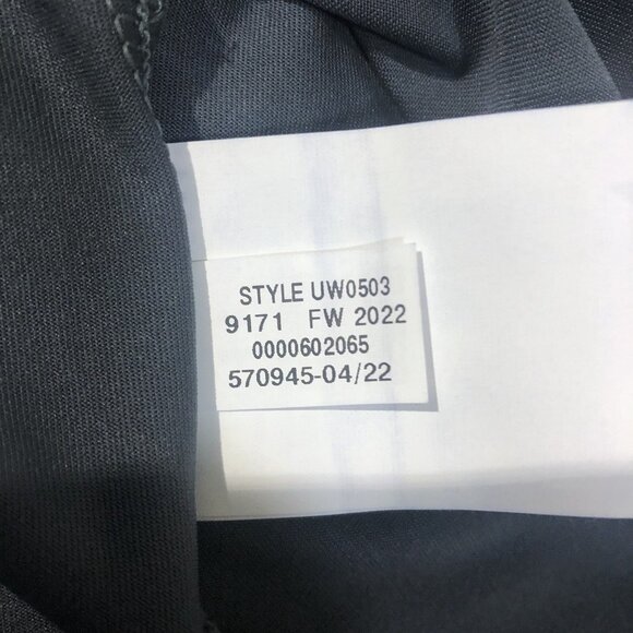 Under Armour Golf 1/2 Zip Long Sleeve Pullover UPF 50 Women's Medium Gray NWT - Picture 8 of 11